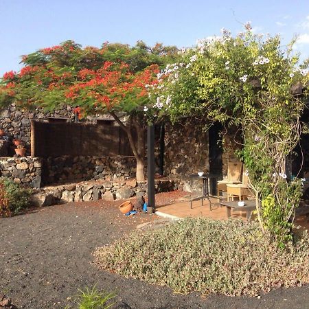 Apartamento Rural Oasis 2 Apartment Haria Bagian luar foto