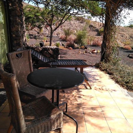 Apartamento Rural Oasis 2 Apartment Haria Bagian luar foto