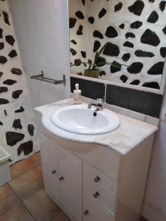 Apartamento Rural Oasis 2 Apartment Haria Bagian luar foto
